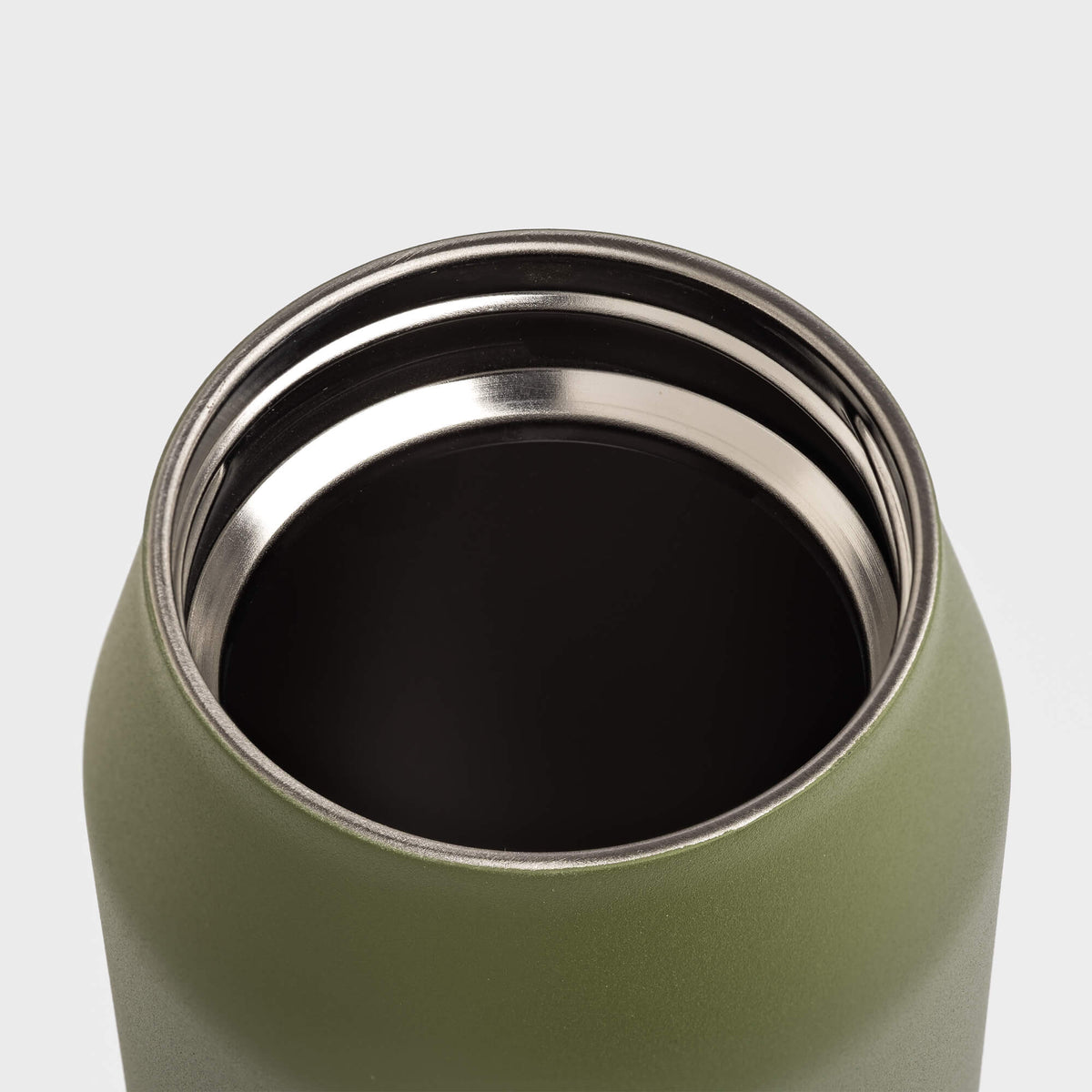 KASE MiiR Wide Mouth 32oz, threaded lid detail